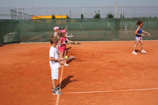 tenisiodbojka021547313