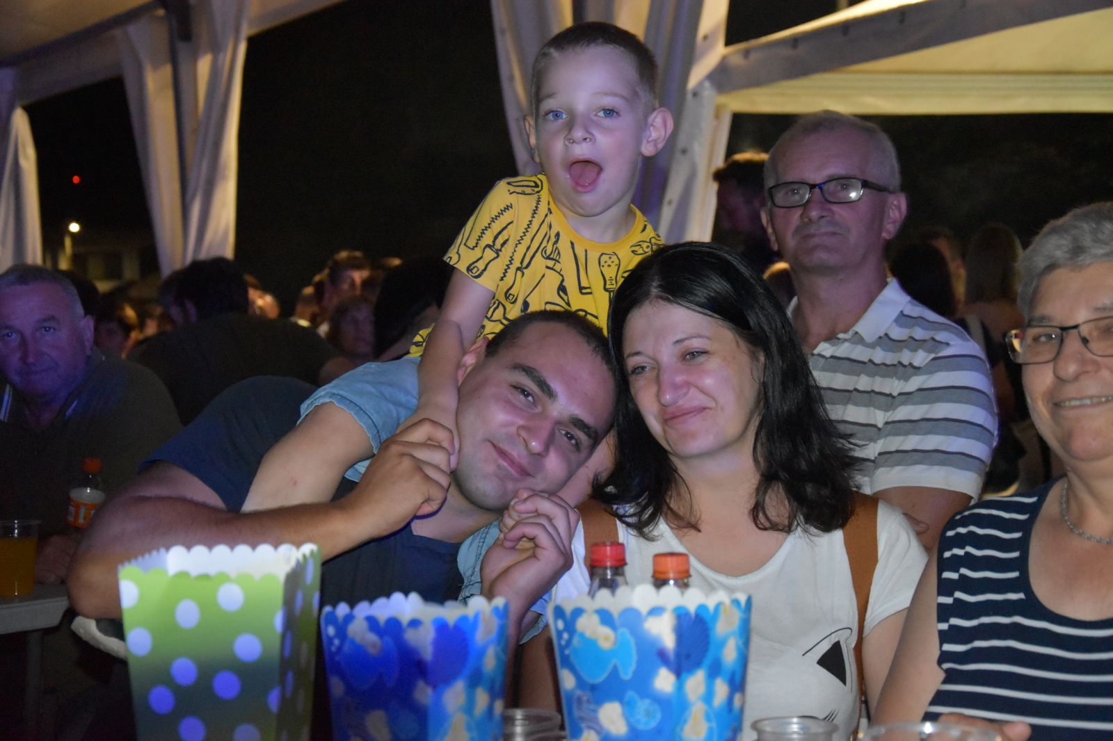 Zlatko Pejaković oduševio Donju Dubravu!