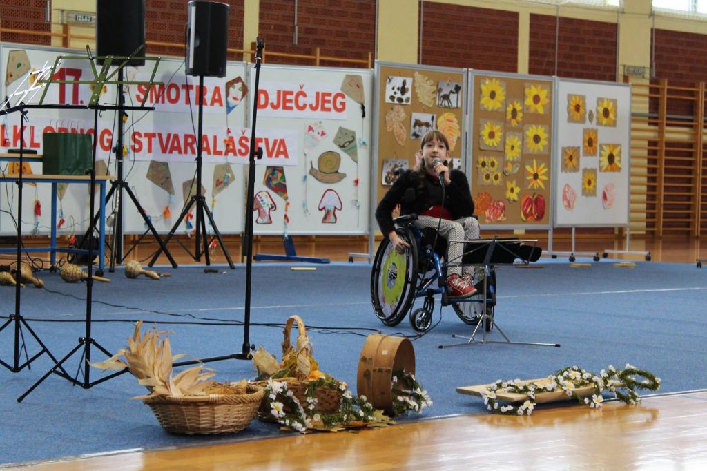 2346702770583669627556618902696