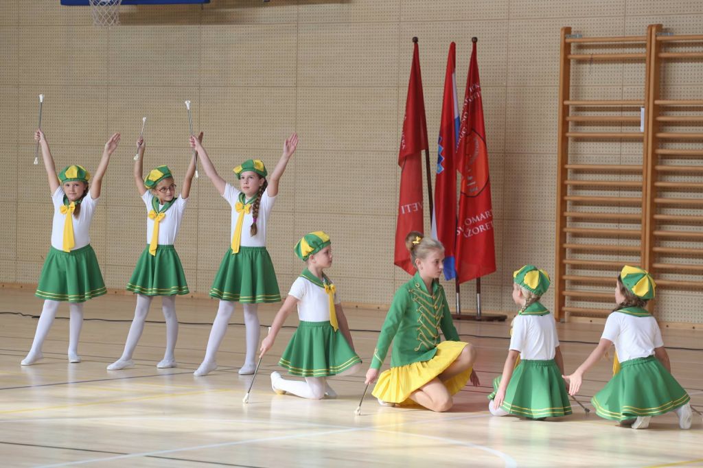 2205059810213080808071814128899