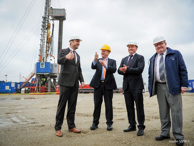 344514912vipro64669802