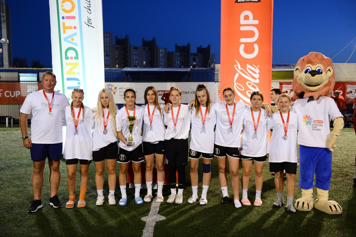 UREĐIVANJE VIJESTI: COCA COLA CUP Ekipa Kiklopi iz Preloga srebrna na Državnoj završnici
