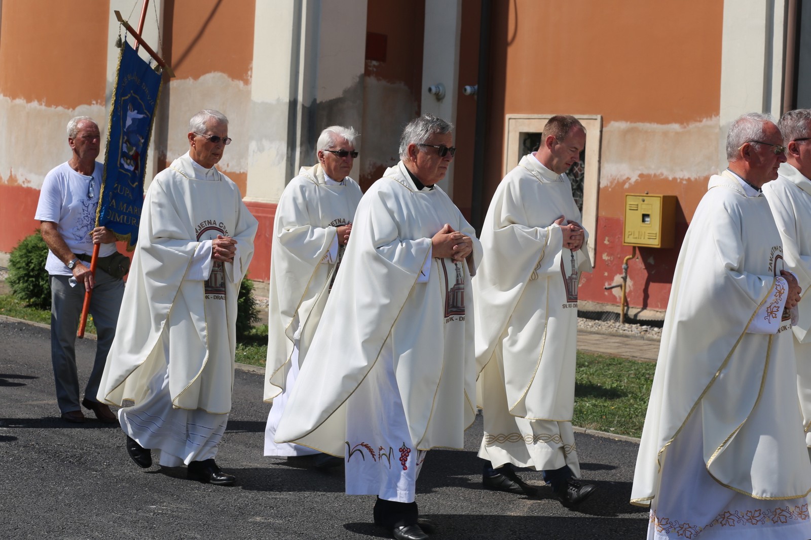 ROKOVO U MEĐIMURJU Procesija i sveta misa u Draškovcu