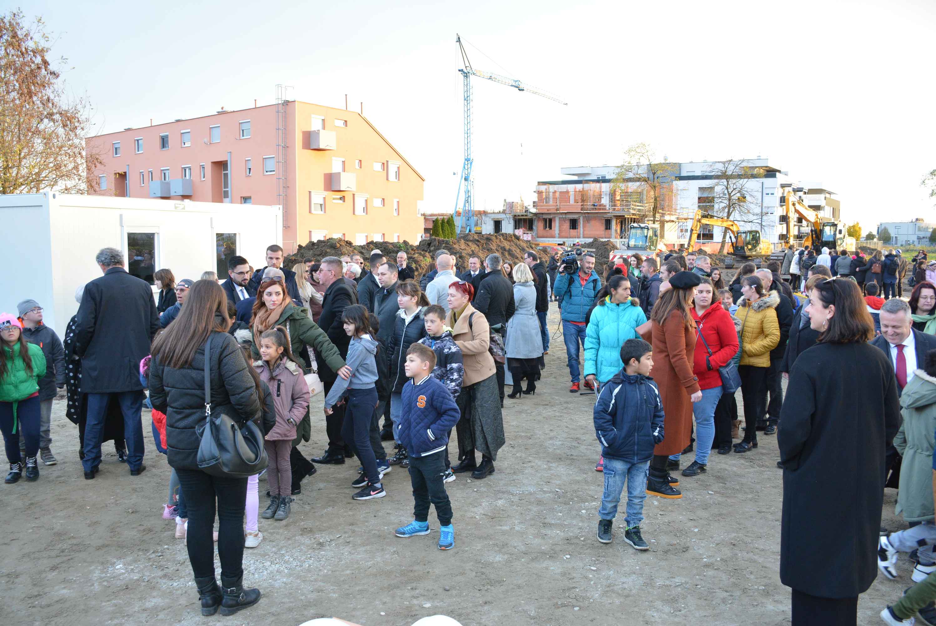 FOTO/VIDEO Važan dan za Međimurje: Postavljen kamen temeljac za novi Regionalni edukacijsko-rehabilitacijski centar u Čakovcu