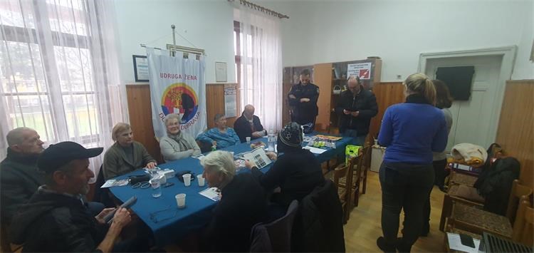 Međimurski policajci održali predavanja umirovljenicima u Goričanu i Donjoj Dubravi