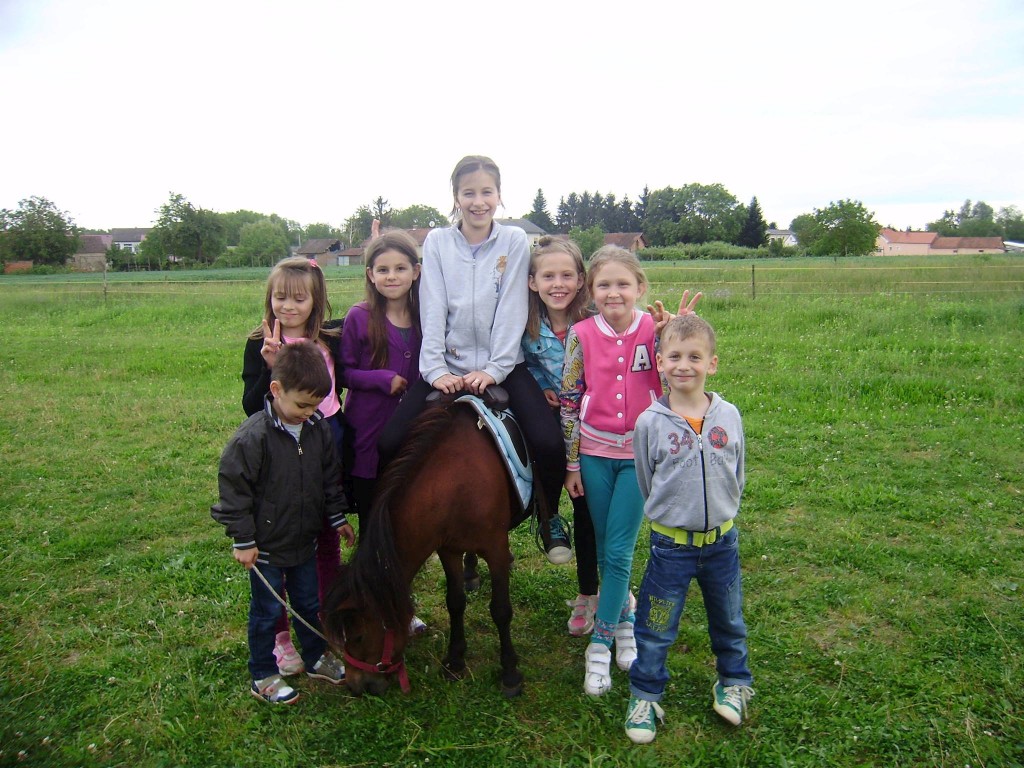 1025619571243271546942517741689