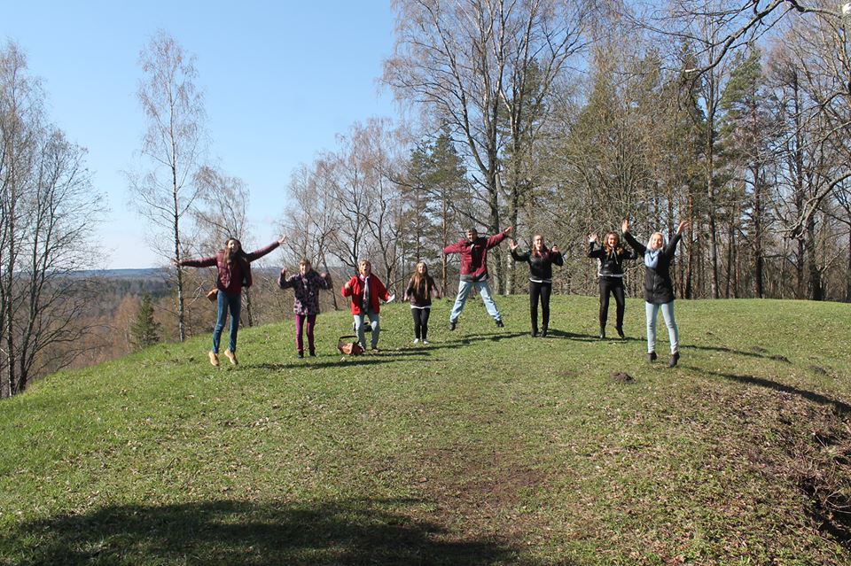 1304549910153566801136299701714