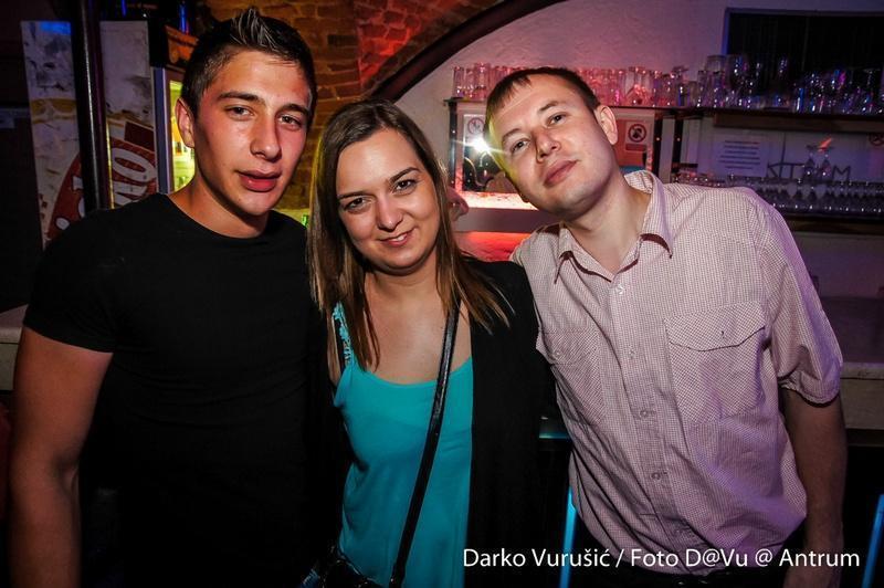 slika00001 Antrum (Petak, 27.6.2014.)