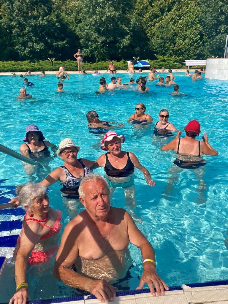FOTO Dobravski umirovljenici kupali se u mađarskom Nagyatadu