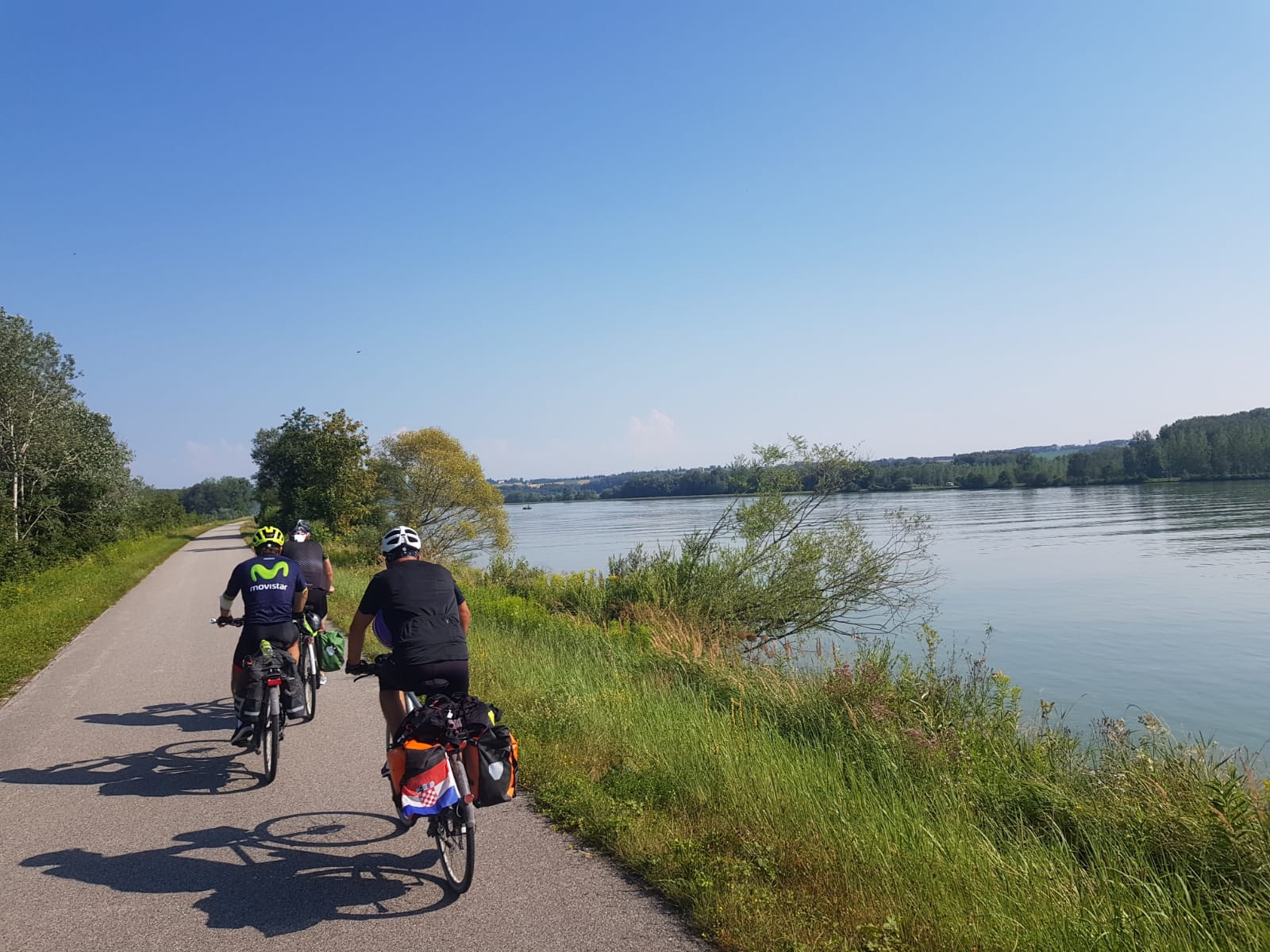 AVANTURA PREKO POLA EUROPE Biciklisti se još jednom vratili u Mursko Središće