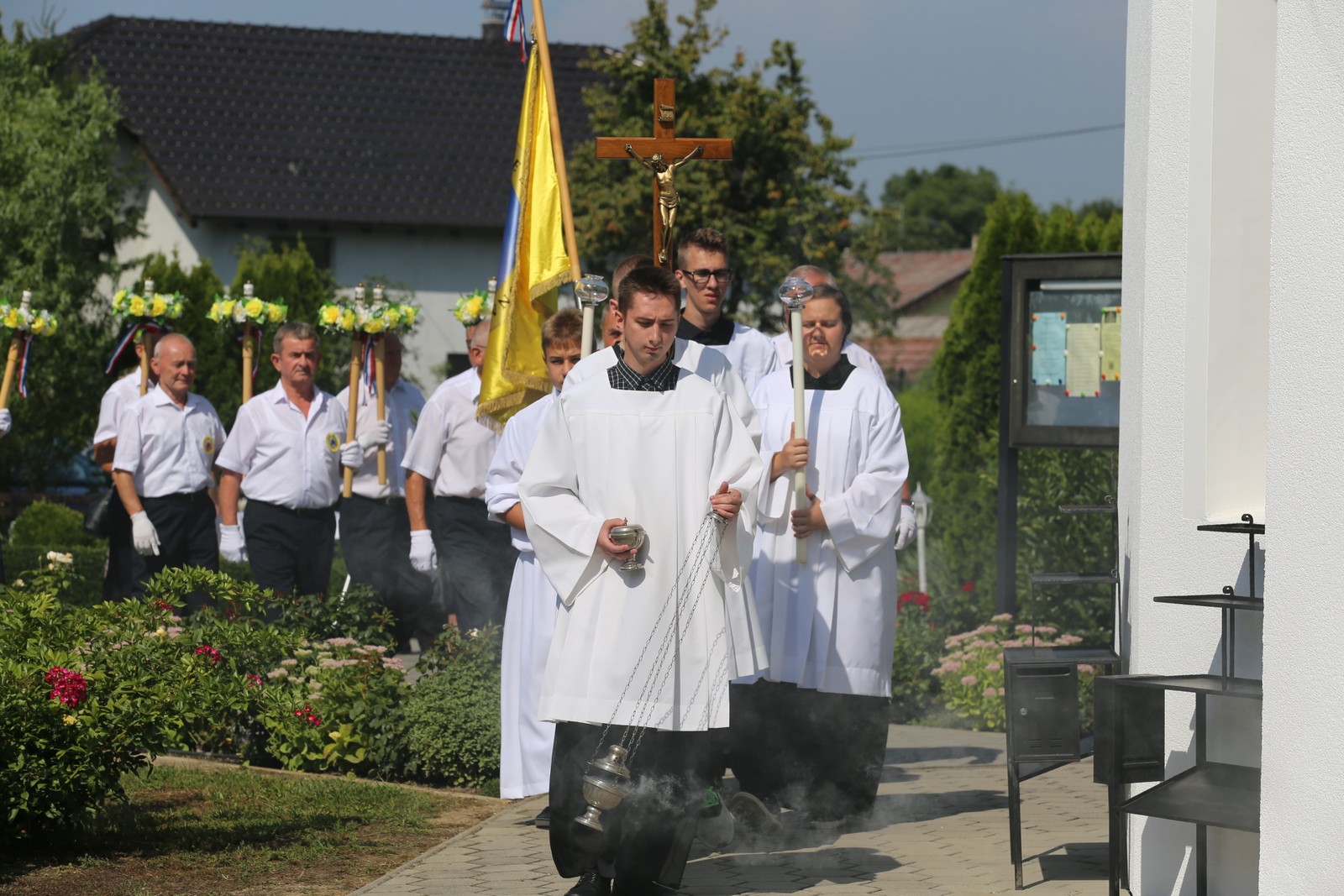 Trostruko slavlje u Svetištu Kraljice Srca u Maloj Subotici