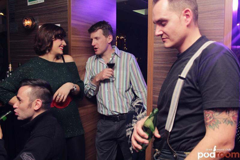 slika0027 Podroom (Petak, 7.12. – Trash & Burn Pin-up Calendar Party – 1.dio)