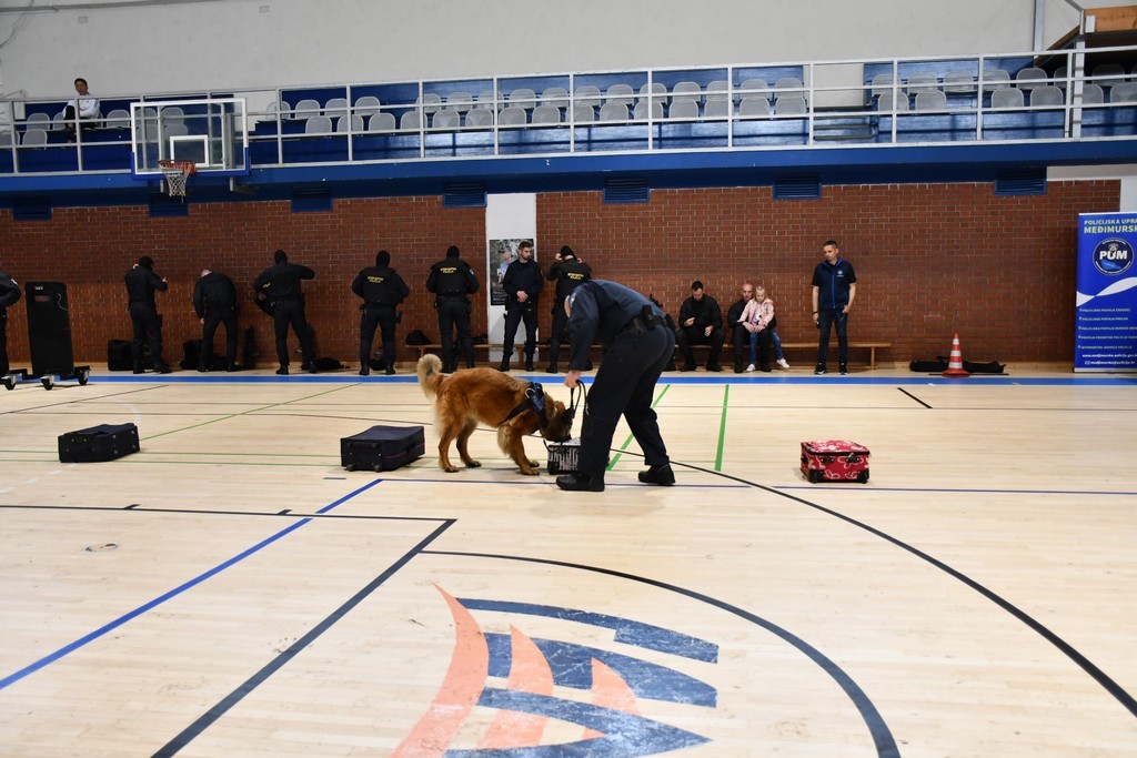 Policijski psi