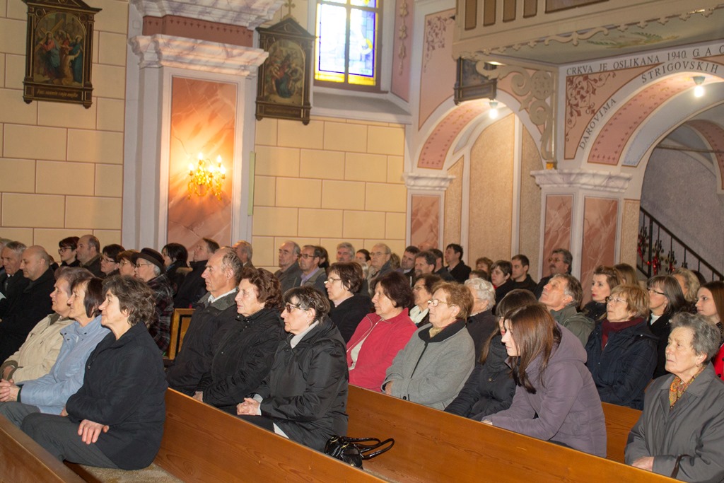 img822226122014209585