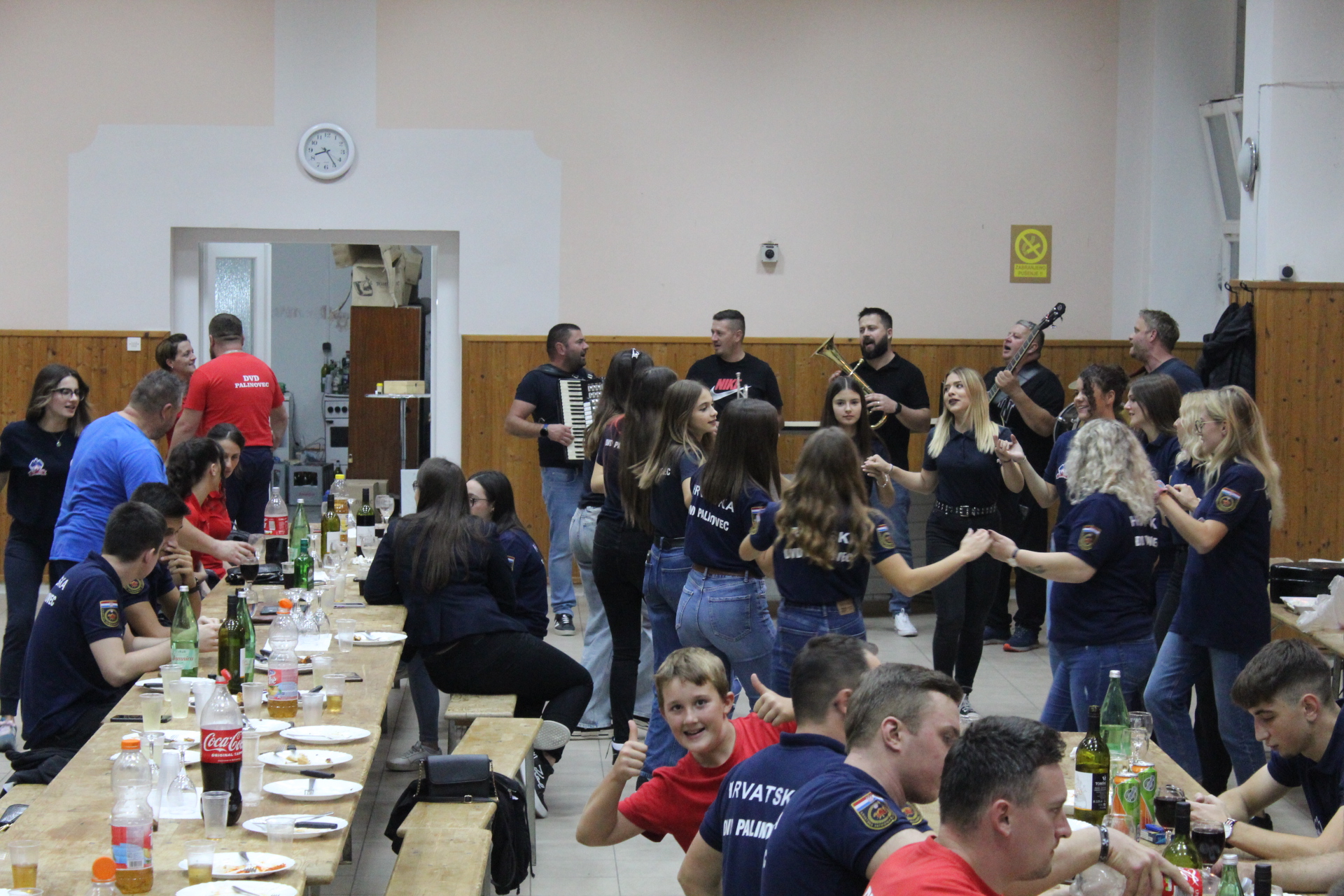 DVD PALINOVEC Povodom fantastične natjecateljske godine organizirali završno druženje