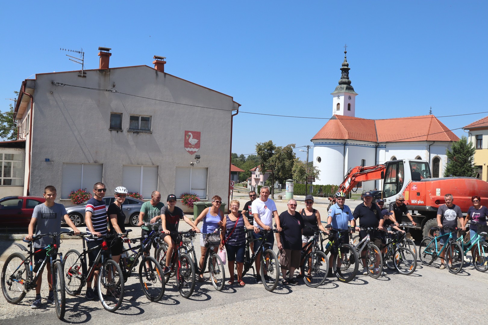 ‘Peciklinom protiv zaborava’: U Svetom Martinu branitelji održali biciklijadu