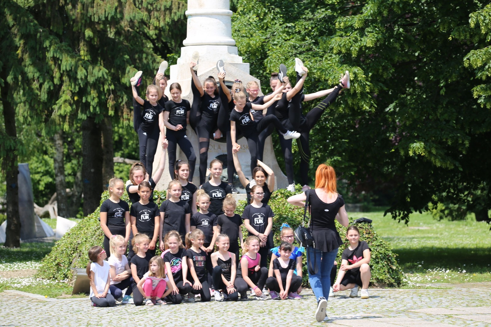 BRAVO! 356 Međimuraca i Međimurki zajedničkim je snagama napravilo više od 600 metara dugu špagu BRAVO! 356 Međimuraca i Međimurki zajedničkim je snagama napravilo više od 600 metara dugu špagu