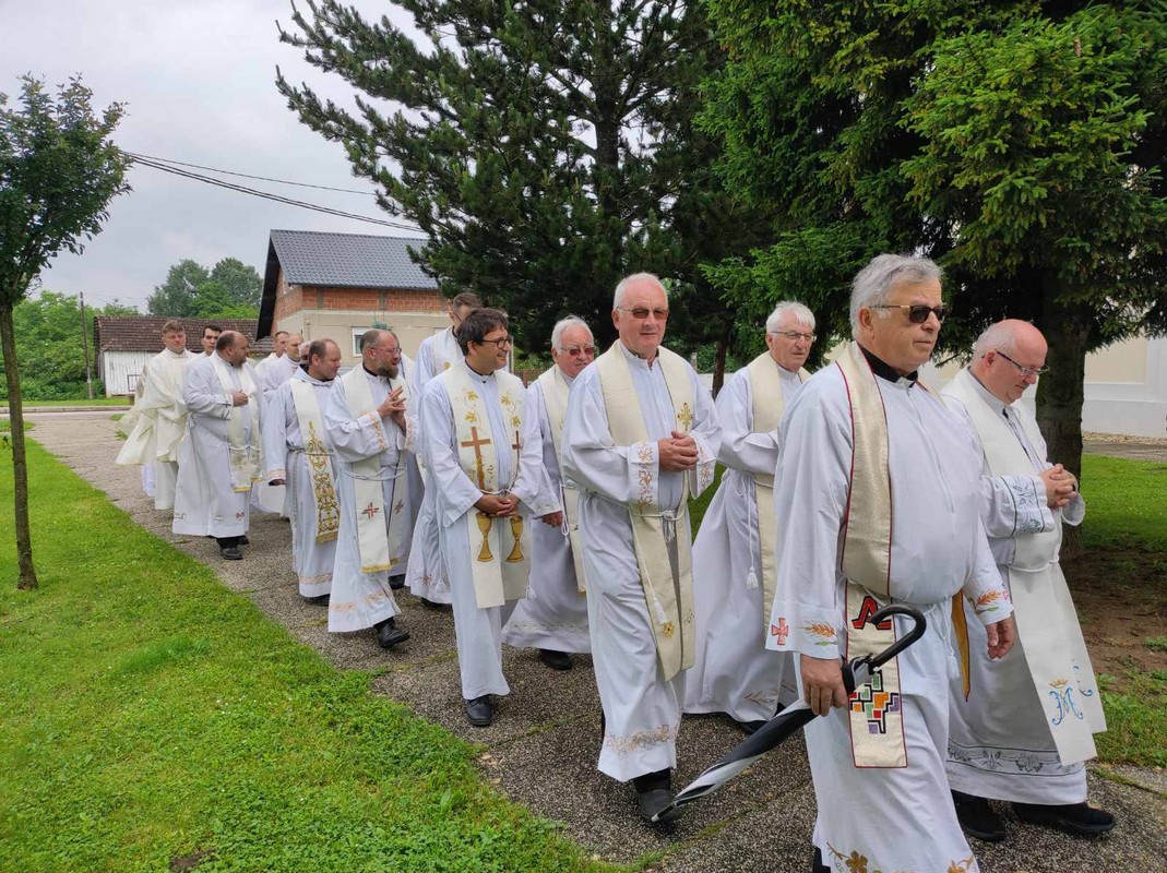 Mlada misa u Kotoribi