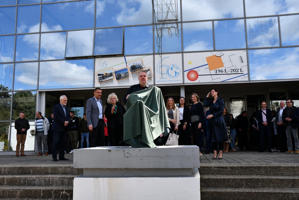 POGLEDAJTE KAKO IZGLEDA Dvorana Graditeljske škole Čakovec u novom ruhu