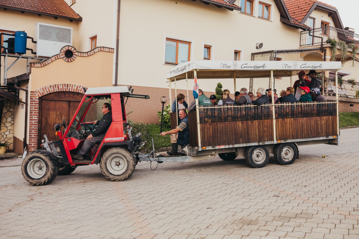 RAJKO CMREČNJAK ‘Osvojene medalje poticaj su nam za stvaranje budućih vrhunskih vina’