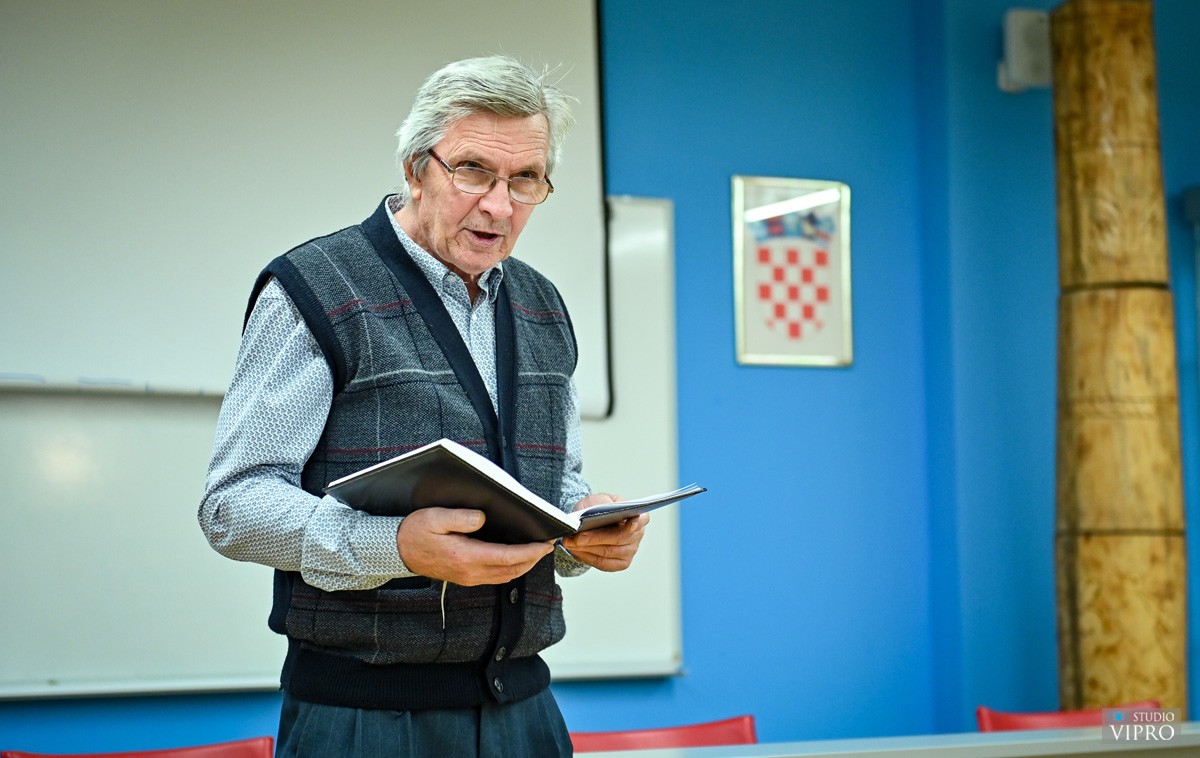 FOTO Otvorena Godišnja izložba radova članova LUDM-a Prelog