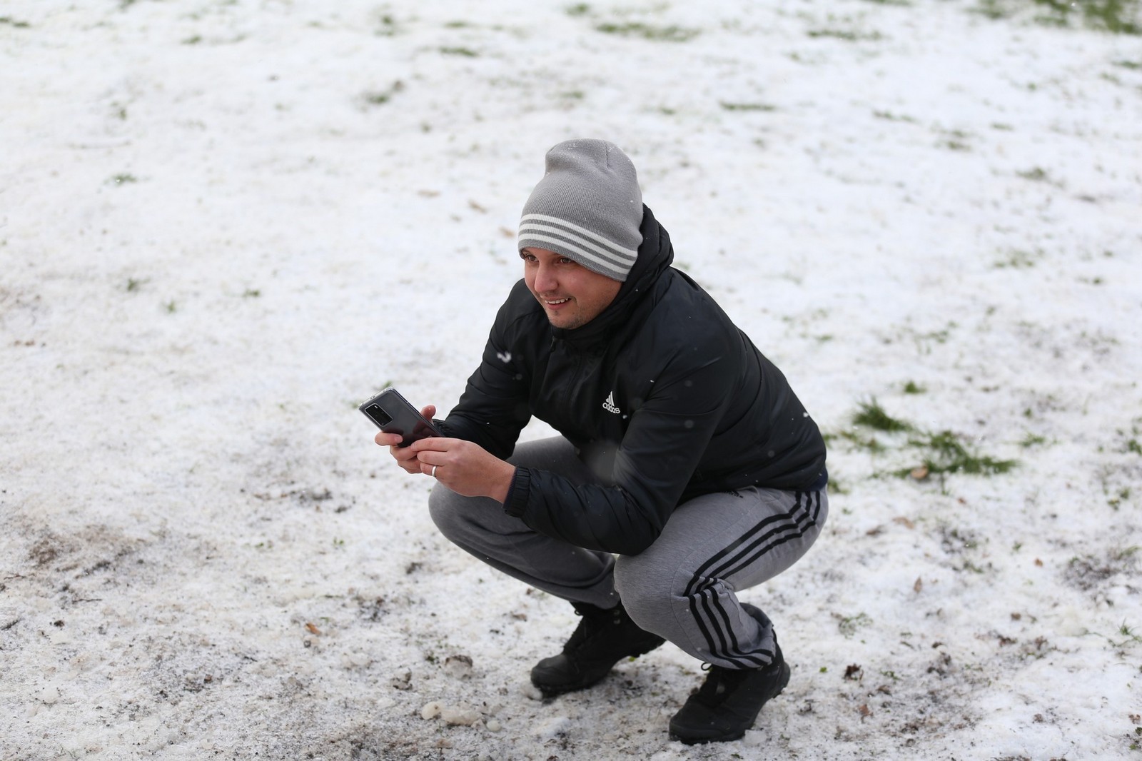 VIDEO I FOTO Sanjkanje je hit u Čakovcu! Mališani i roditelji uživaju u snijegu u Perivoju Zrinskih VIDEO I FOTO Sanjkanje je hit u Čakovcu! Mališani i roditelji uživaju u snijegu u Perivoju Zrinskih