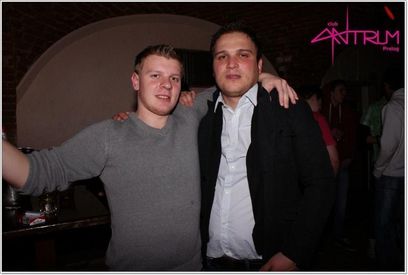 slika0044 Antrum (Petak i subota, 1. i 2.2.2013) slika0044 Antrum (Petak i subota, 1. i 2.2.2013)