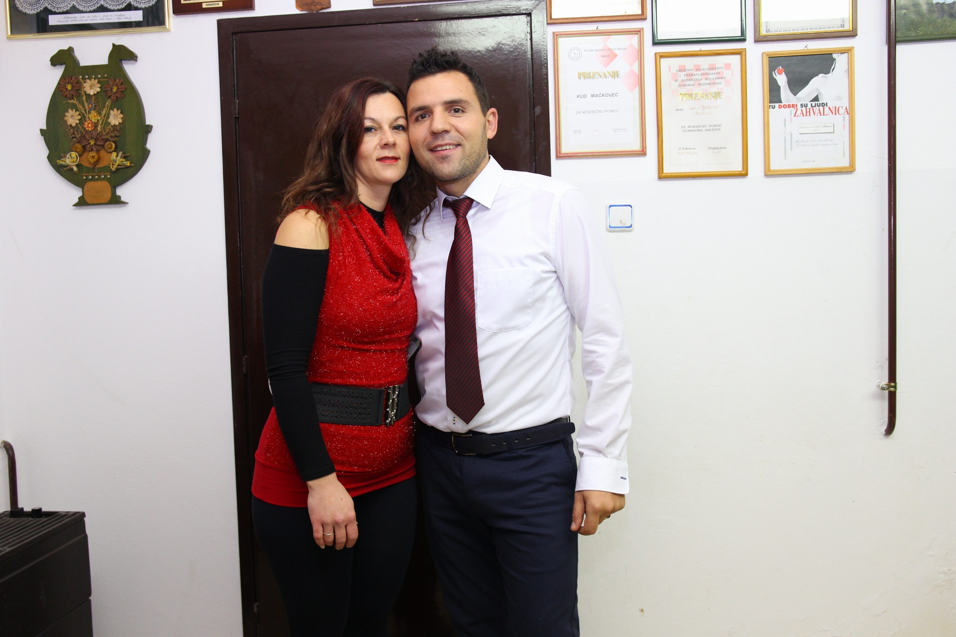 MEĐIMURCI POKAZALI VELIKO SRCE Humanitarni koncert u Mačkovcu za obitelj Colarić