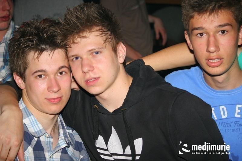 slika0057 Arcus (Subota, 16.6.2012) slika0057 Arcus (Subota, 16.6.2012)