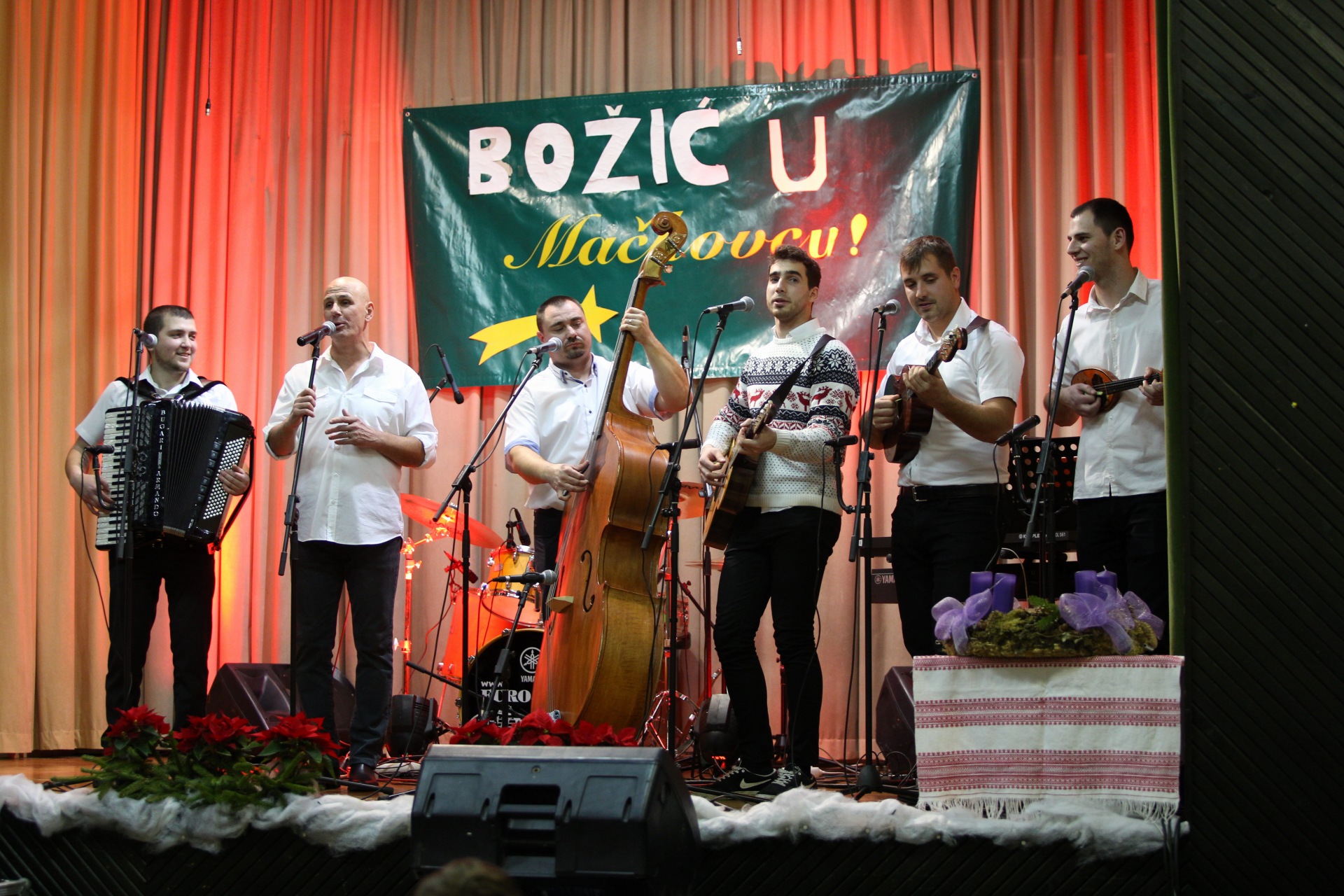 MEĐIMURCI POKAZALI VELIKO SRCE Humanitarni koncert u Mačkovcu za obitelj Colarić