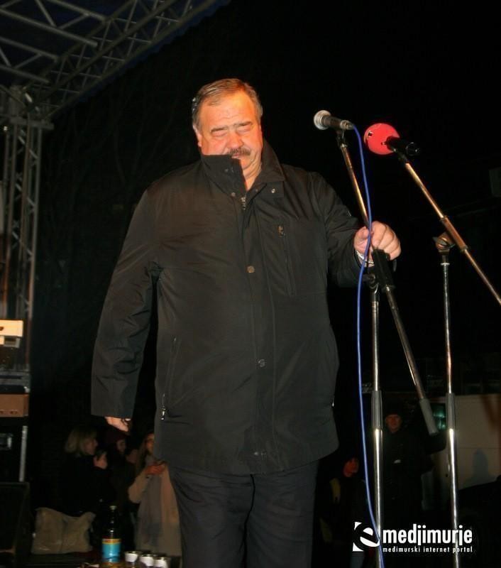 slika00019 Proslava nove godine u Čakovcu (Subota, 31.12.2011)