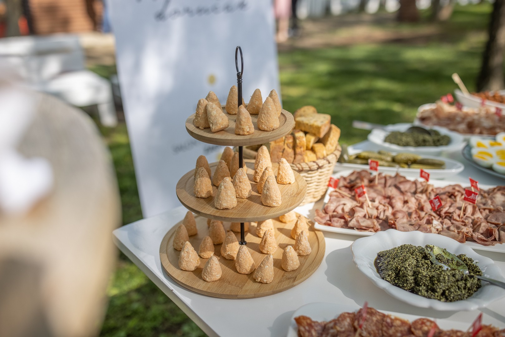 Na Mađerkinom bregu održan Pjenušavi doručak u vinogradu