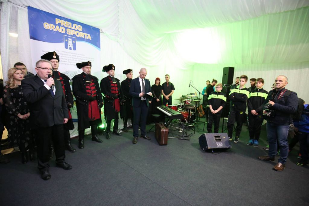 2753529110214090647797176421720