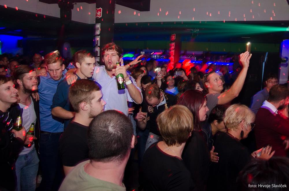 1485989912165674317511831120028