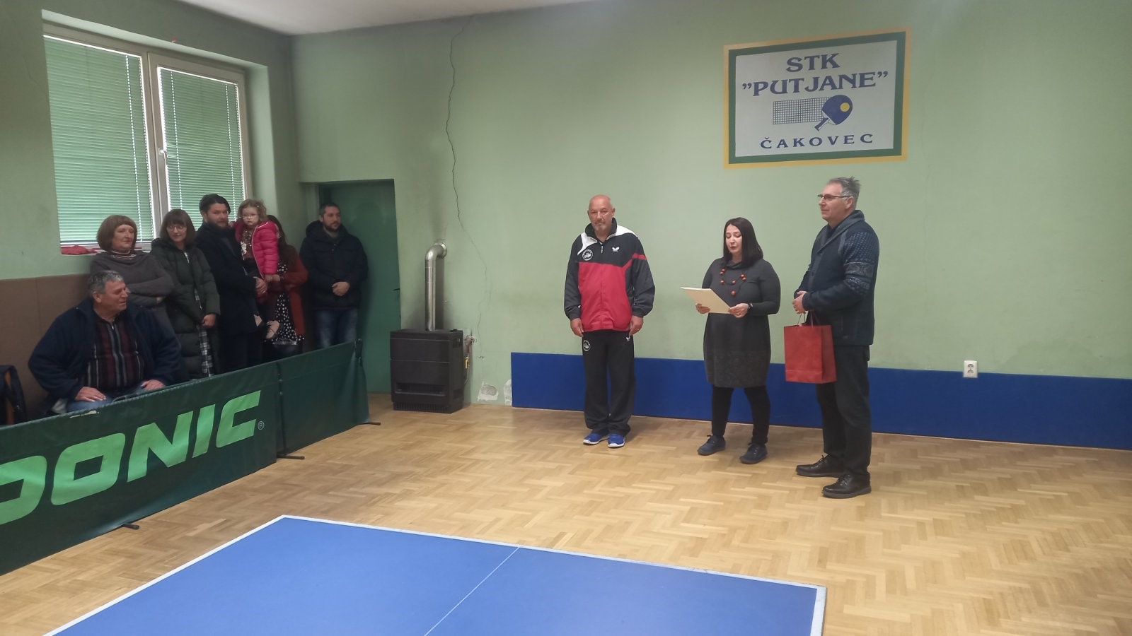 LEGENDA STOLNOG TENISA Rino Megla se nakon 55 godina oprostio od aktivnog igranja stolnog tenisa LEGENDA STOLNOG TENISA Rino Megla se nakon 55 godina oprostio od aktivnog igranja stolnog tenisa