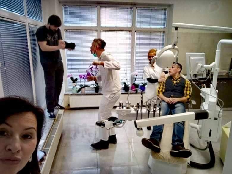 FOTO Čakovčanin Igor Baksa snimao video spot kojim se promovira oralna higijena