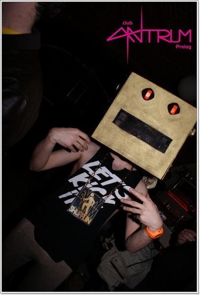 slika0057 Antrum (Petak i subota, 8. i 9.2.2013) slika0057 Antrum (Petak i subota, 8. i 9.2.2013)