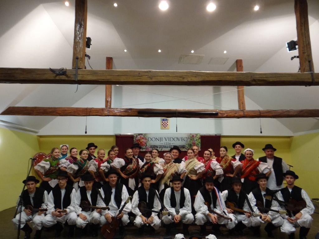 30. ROĐENDAN KUD-a DONJI VIDOVEC Publika je rekla: Da ih nema trebalo bi ih zmisliti!