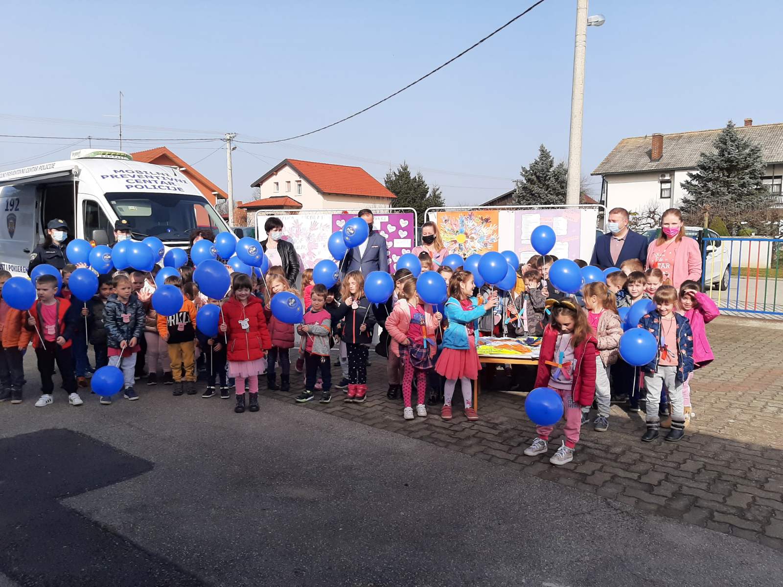 Dan ružičastih majica, posvećen borbi protiv vršnjačkog nasilja, obilježen i u Međimurskoj županiji Dan ružičastih majica, posvećen borbi protiv vršnjačkog nasilja, obilježen i u Međimurskoj županiji