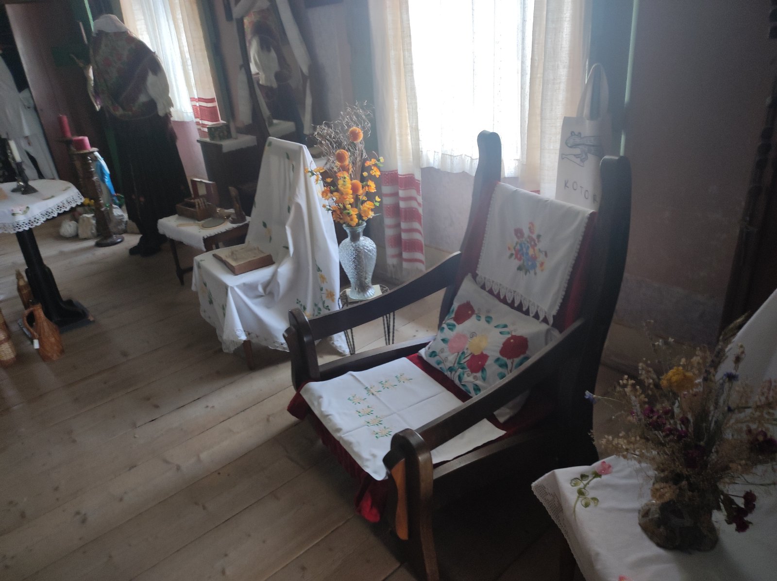 NAJVEĆA KOTORIPSKA MANIFESTACIJA Dani šibe i ribe i ove godine privukli mnoštvo gostiju