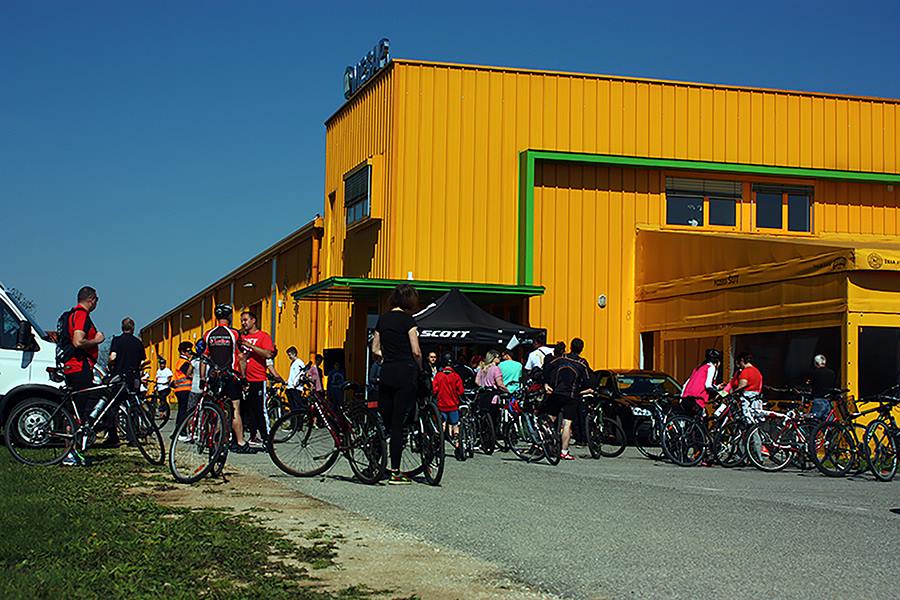 1328180610154131501380102179824