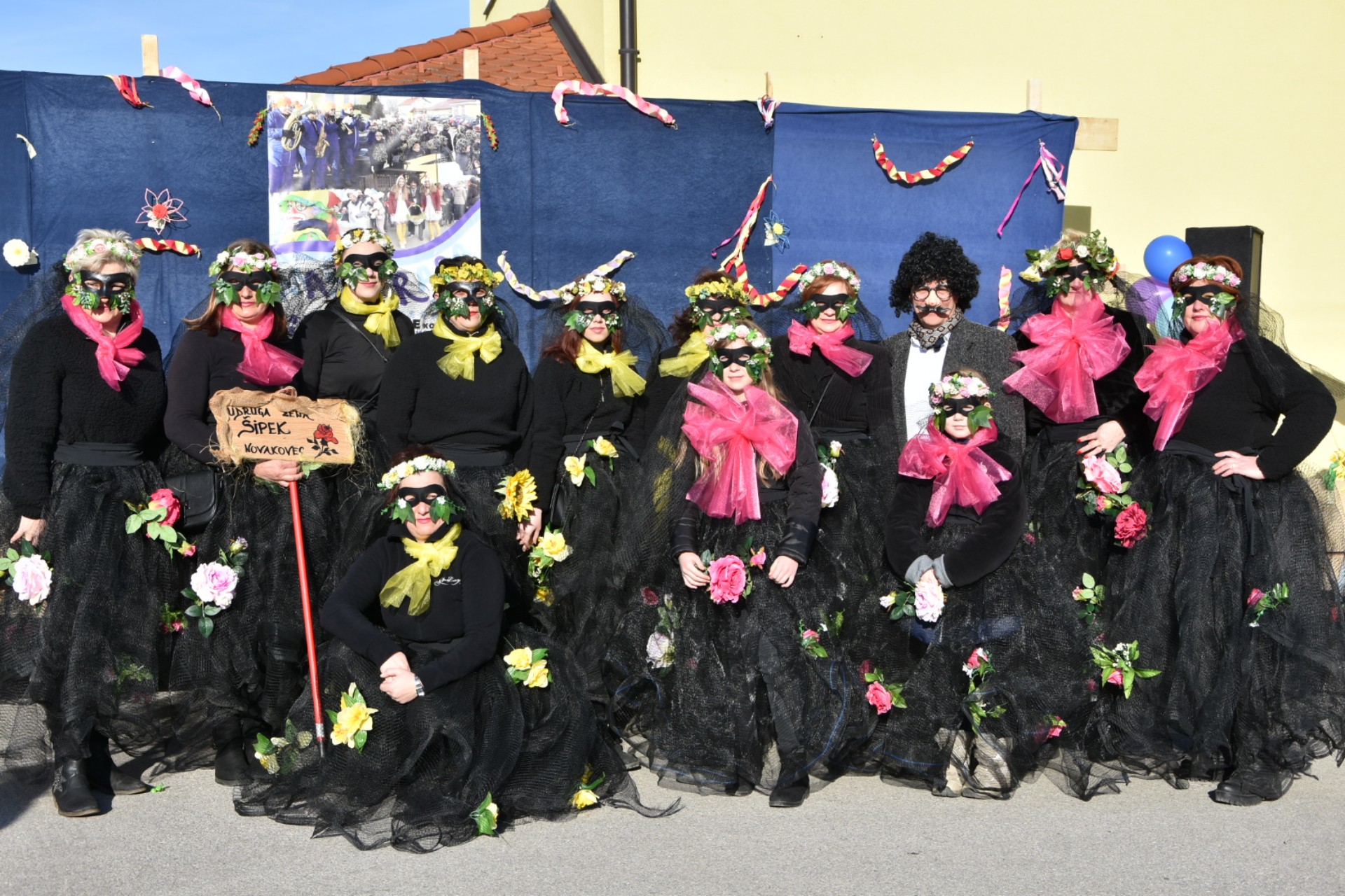 Maškarada u Dekanovcu: ‘Kugači’ atmosferu maskiranja i izvedbi doveli do usijanja