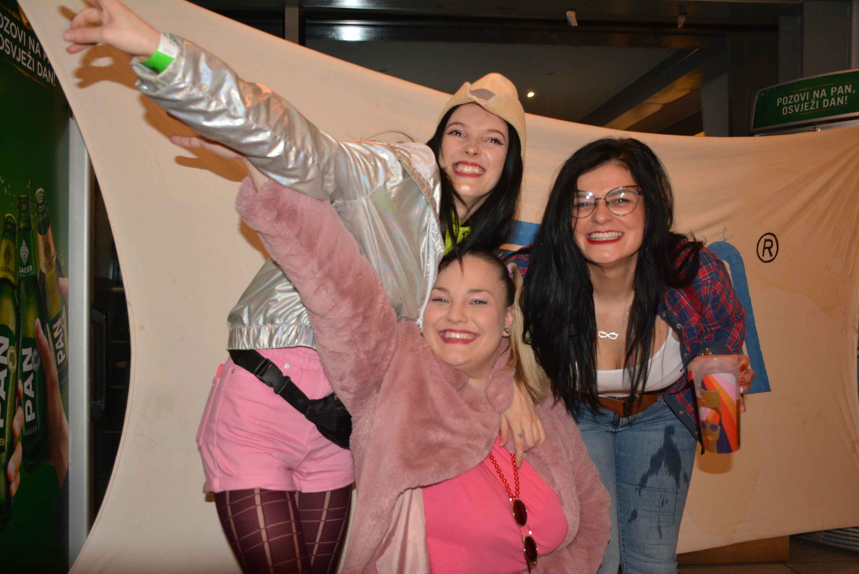 FOTO/VIDEO Čaroban završetak jubilarnog 10. ‘Blast from the past’ šarenila u Čakovcu