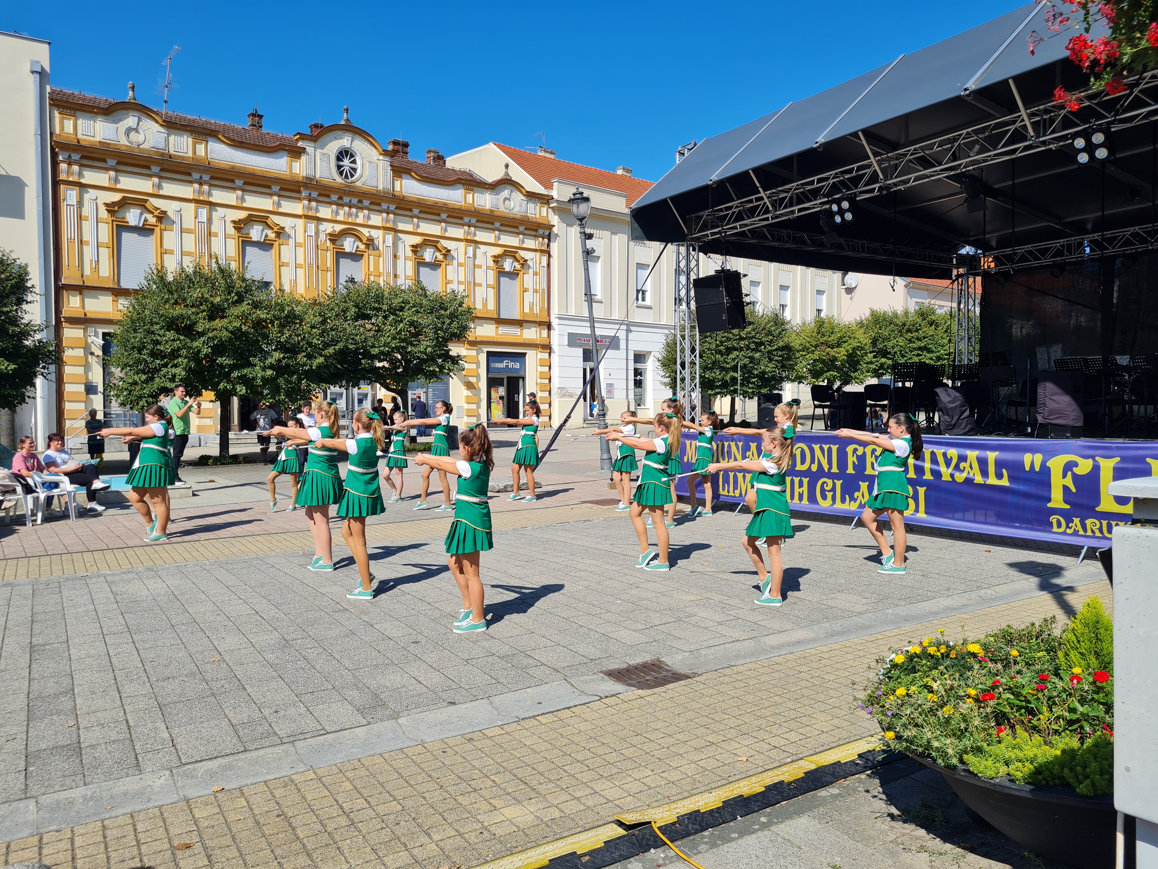 FOTO Mažoretkinje Nedelišća održale pravu malu turneju po Hrvatskoj