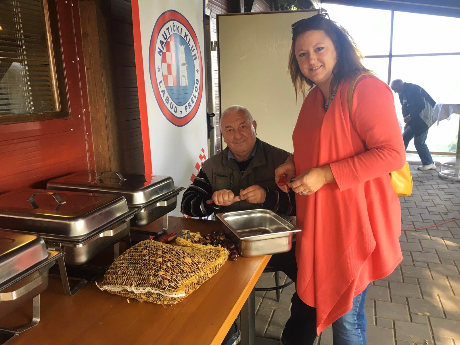 Veselo je na preloškoj Marini: Kestenijada i druženje članova Nautičkog kluba Labud