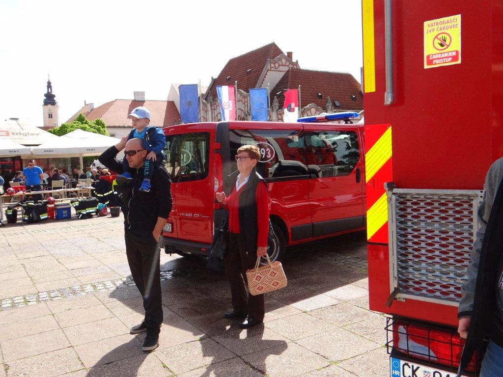 Vatrogasci na čakovečkom trgu