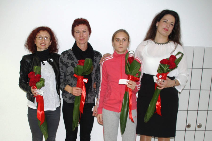 najvisedolazakazene7428152755
