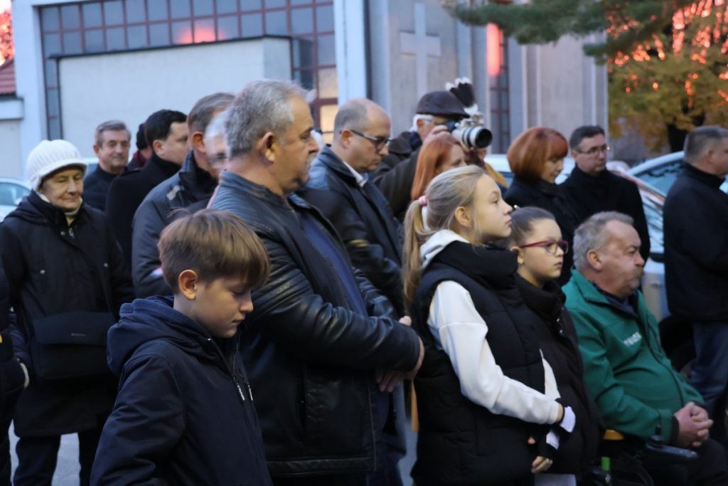 GORNJI KURŠANEC Obilježena 359. obljetnica pogibije velikana Međimurja Nikole VII. Zrinskog GORNJI KURŠANEC Obilježena 359. obljetnica pogibije velikana Međimurja Nikole VII. Zrinskog