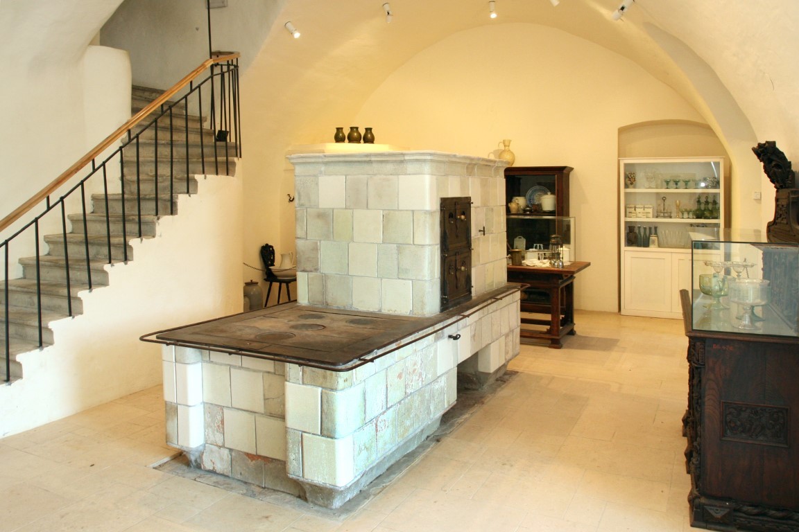 KAO IZ BAJKE Legende dvorca Trakošćan i ljepota lepoglavske čipke