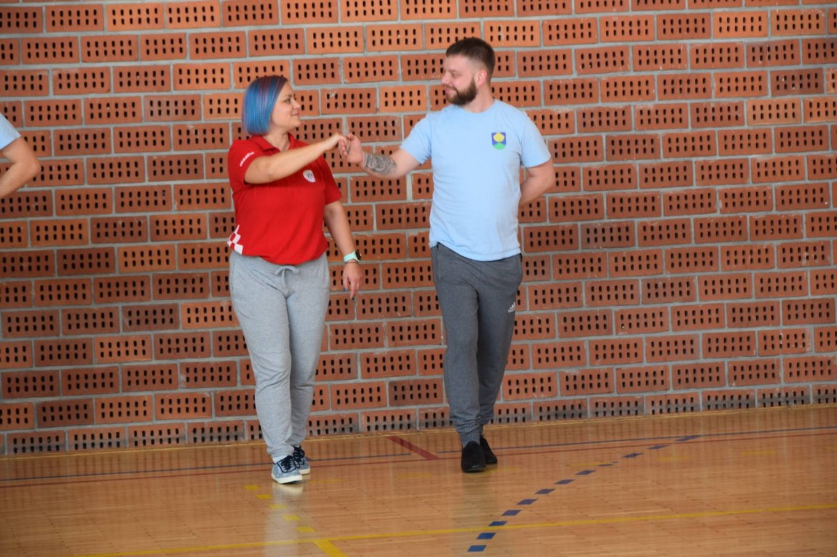 DONJA DUBRAVA Seminar ‘Scenska primjena folklora i osnove koreografije’ okupio KUD-ove Međimurja i goste